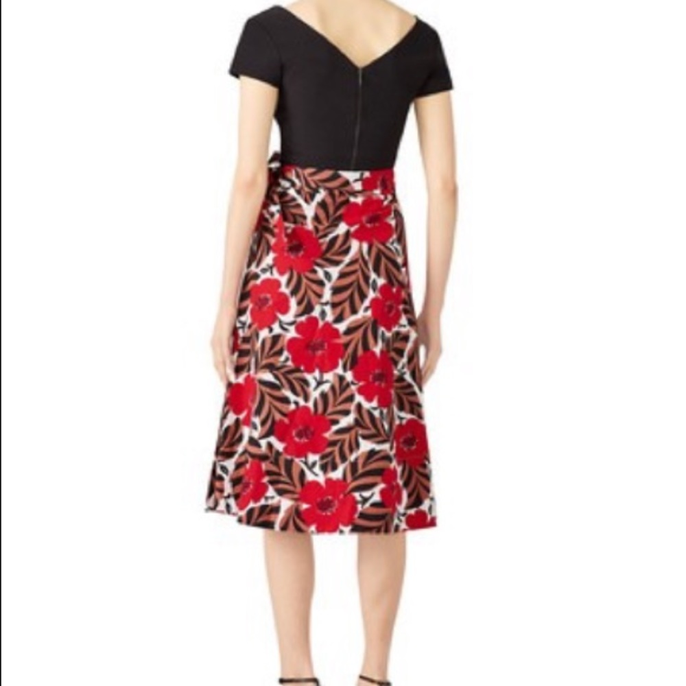 kate spade new york
poppy field wrap skirt - Picture 3 of 5